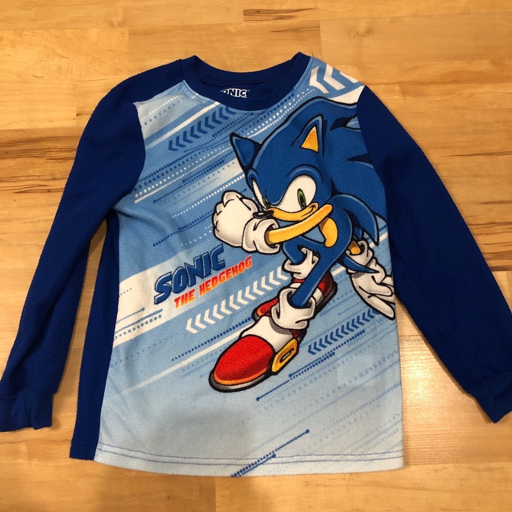 Sonic night shirt